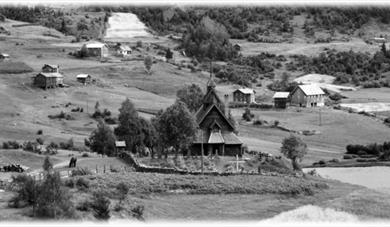 Eidsborg stavkyrkje, gamalt postkort.