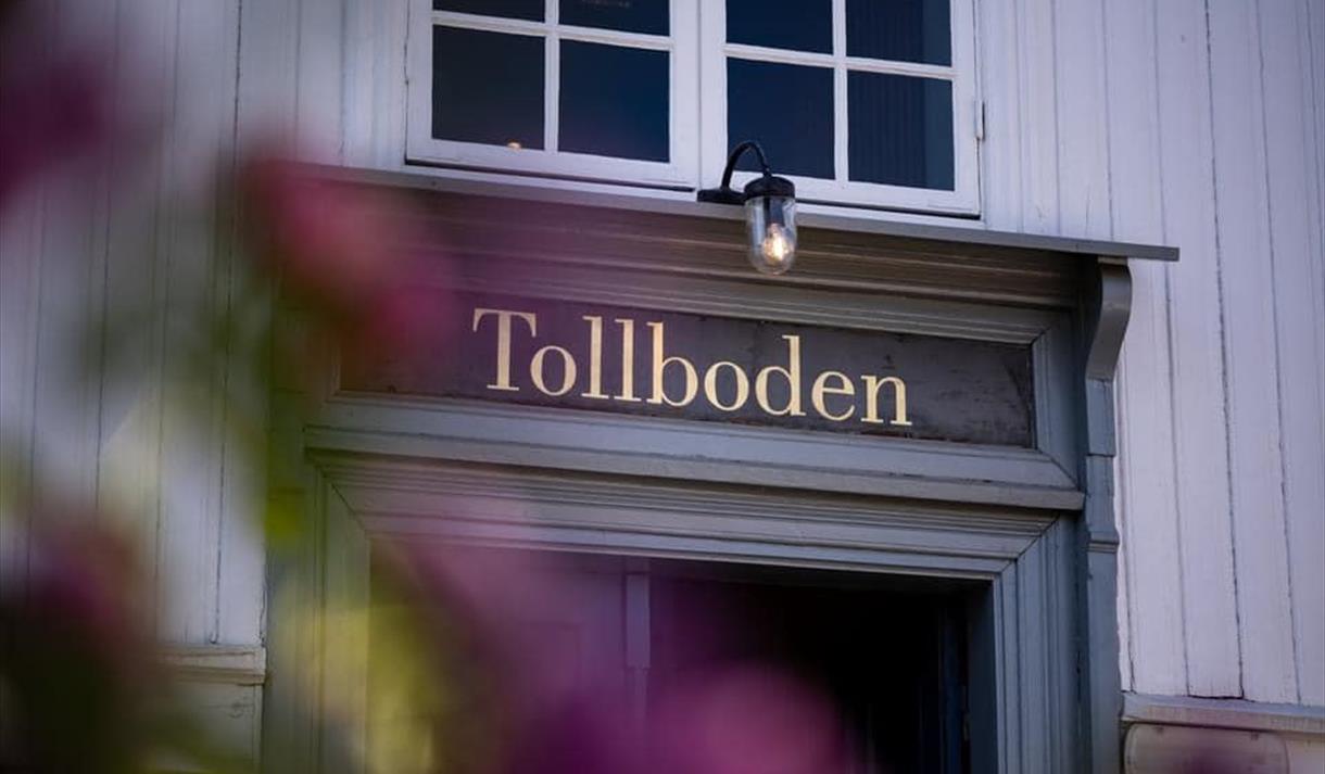 inngangen til Hotell Tollboden i Kragerø